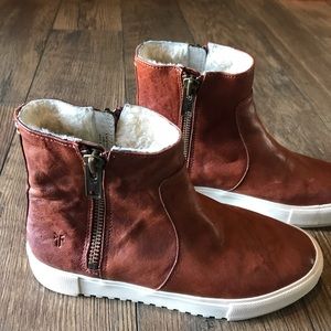 frye gia shearling